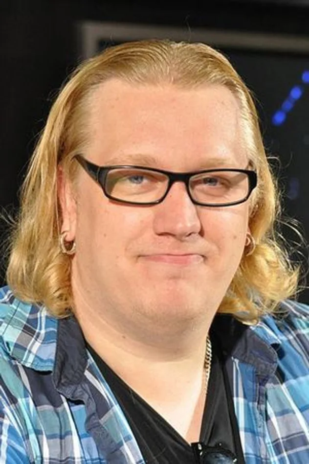 Arttu Wiskari için kapak görseli