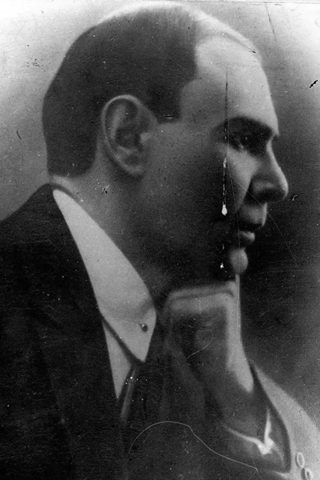 Abbas Mirzə Şərifzadə fotoğrafı