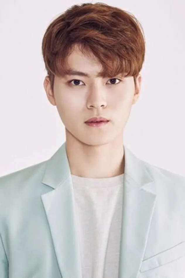 Обложка для Kim Hyun Seo