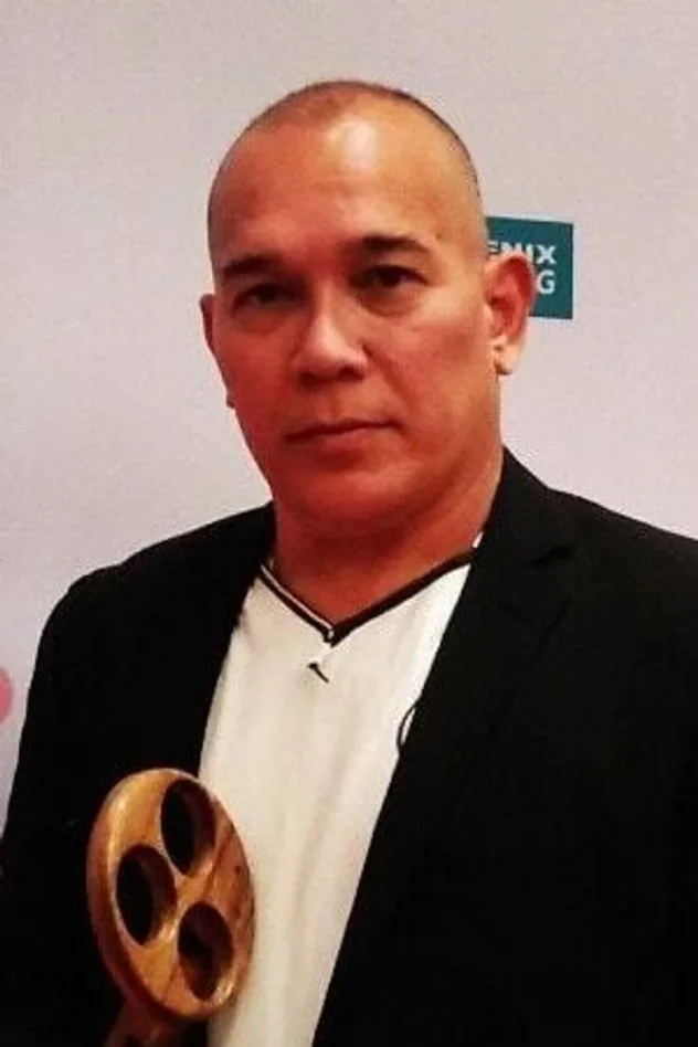Imagen de portada para Richard Manabat