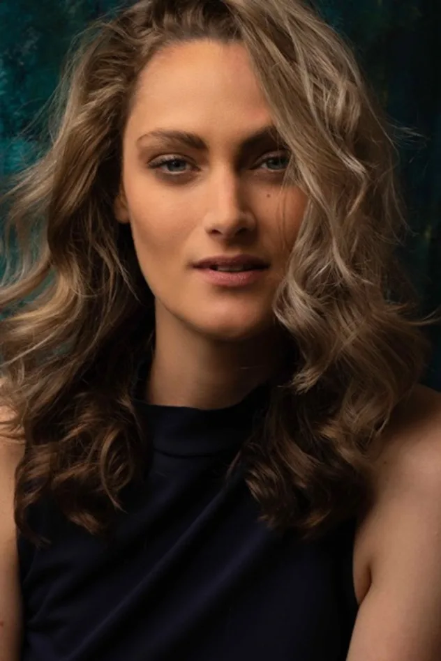 Cover image for Caroline Levien