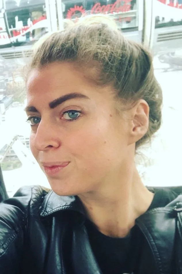 Mariya Safronova için kapak görseli