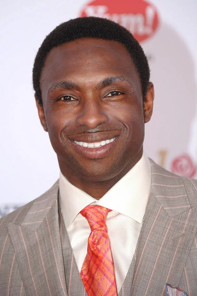 صورة الغلاف لـ Avery Johnson