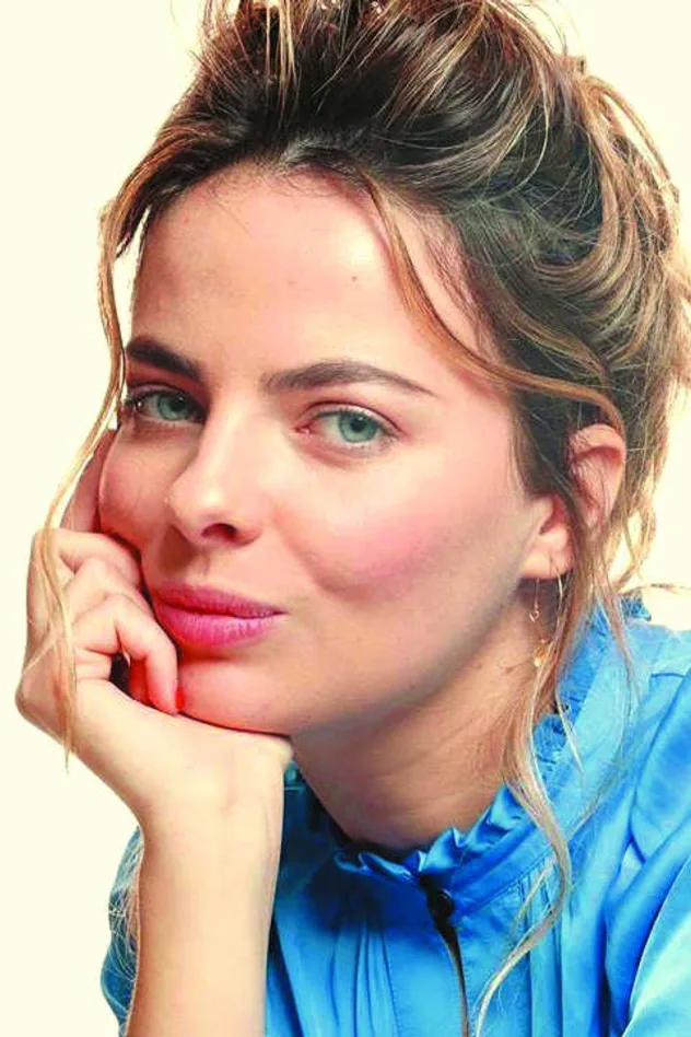Paolina Biguine için kapak görseli