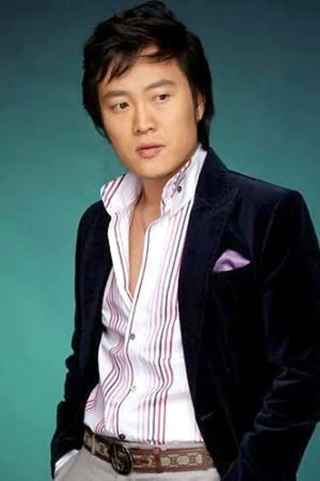 Moon Chun-sik için kapak görseli