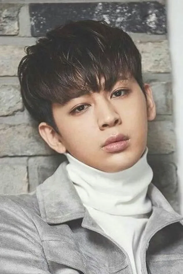 Обложка для Yunhyeong
