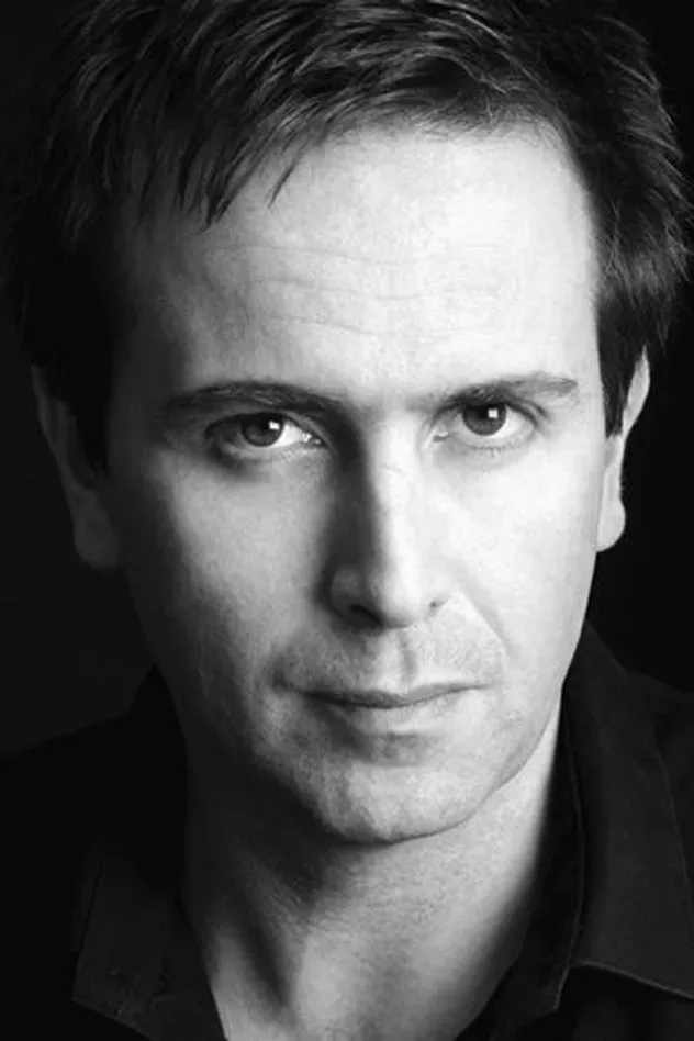 Imagen de portada para Hywel Simons