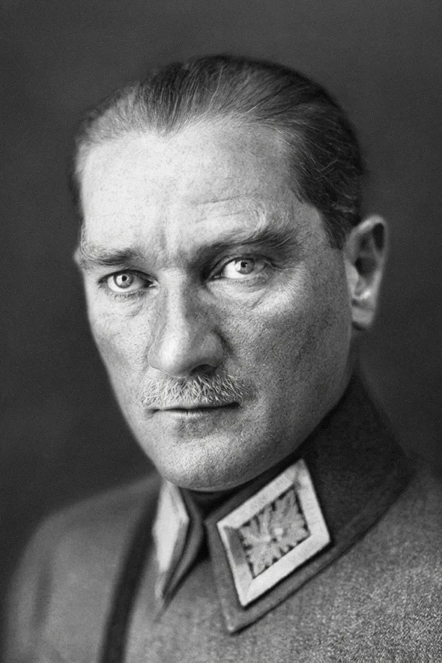 Mustafa Kemal Atatürk için kapak görseli