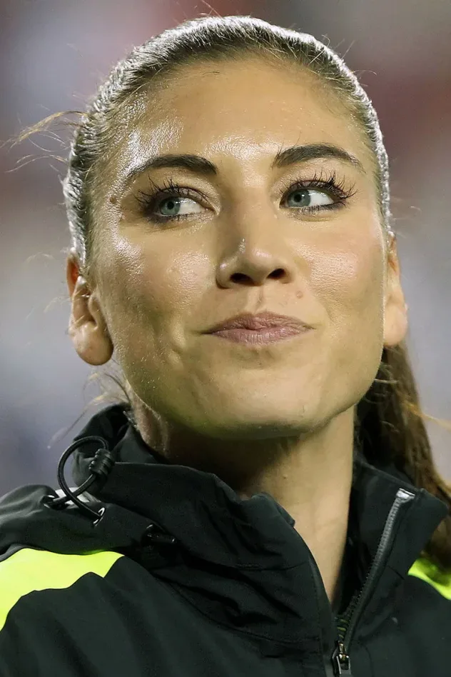 صورة الغلاف لـ Hope Solo