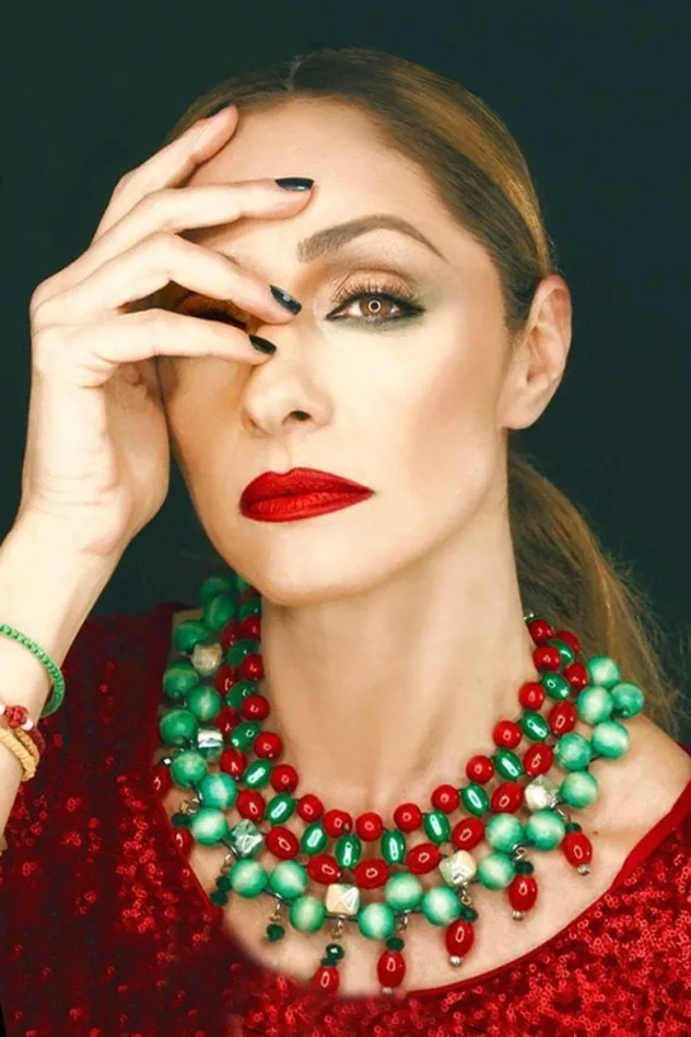 Imagen de portada para Vicky Koulianou