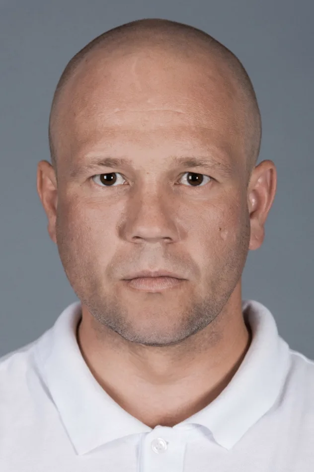 Обложка для Stanislav Kolesnichenko