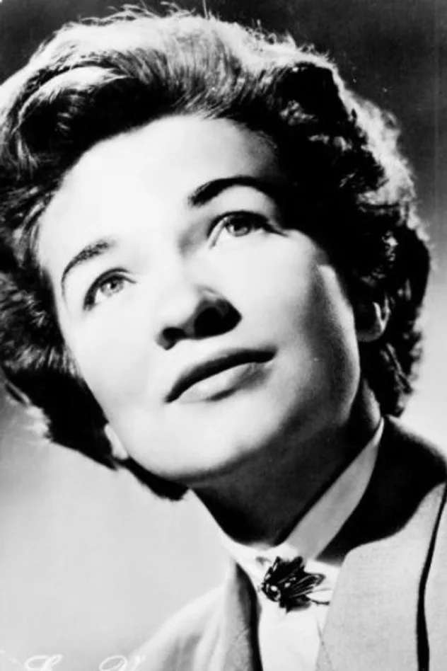 Cover image for Éva Vass