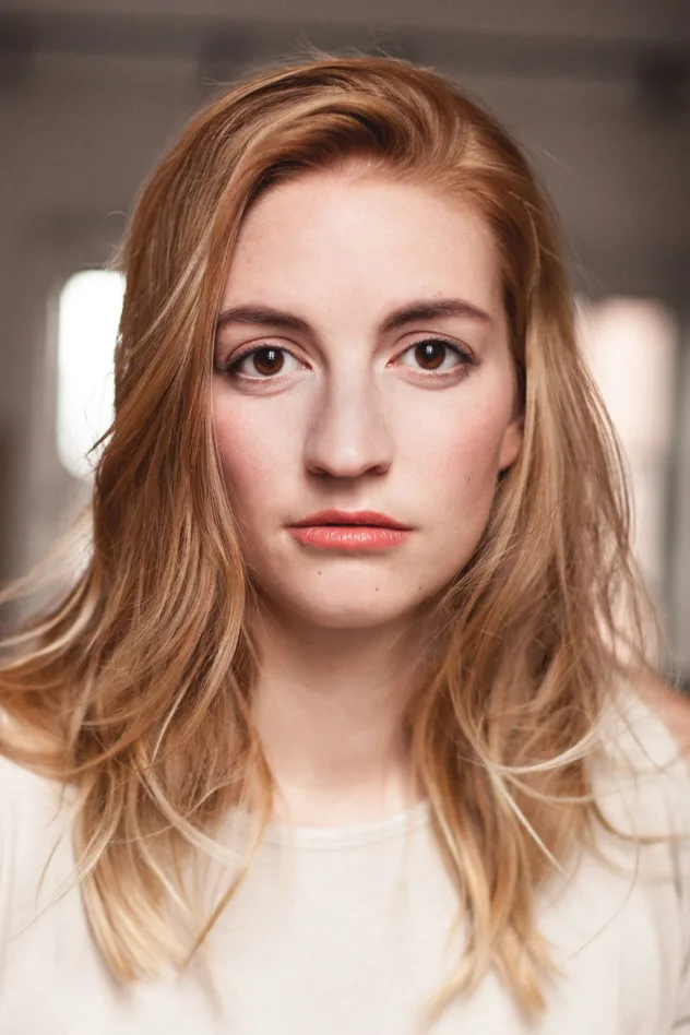 Carolanne Foucher için kapak görseli