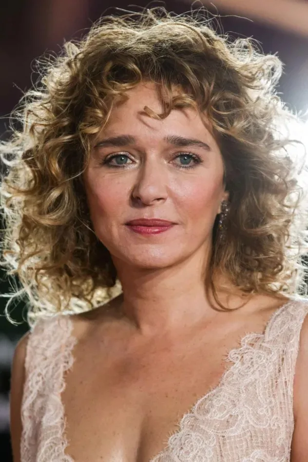 Imagen de portada para Valeria Golino