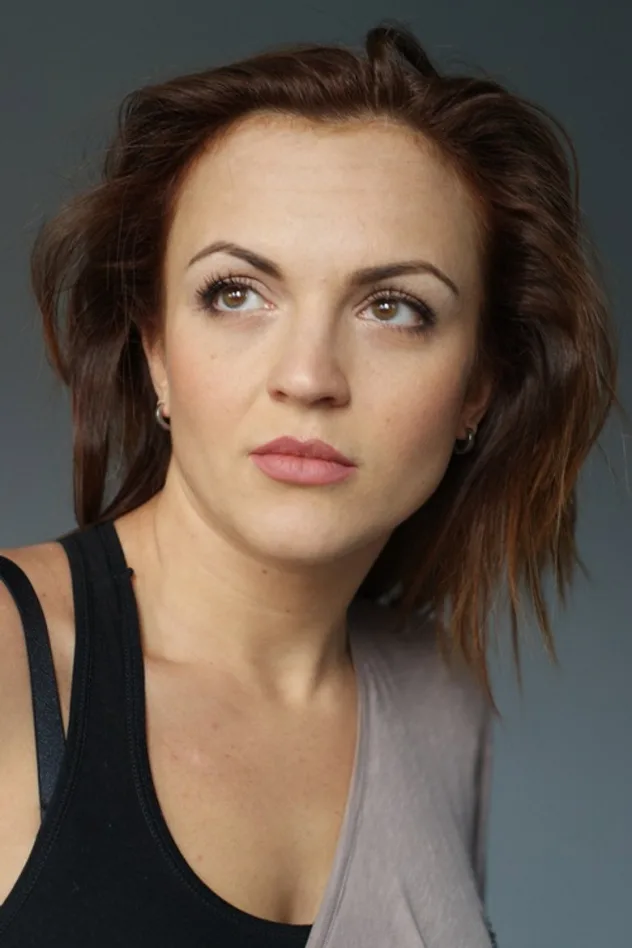 صورة الغلاف لـ Zoya Antonova