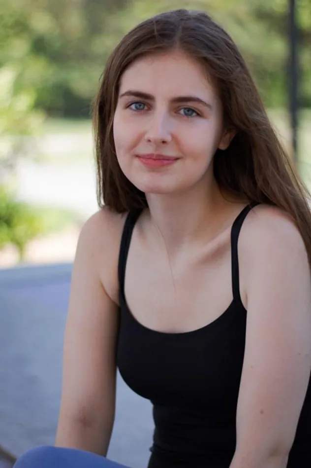 Alyssa Grace Adams için kapak görseli