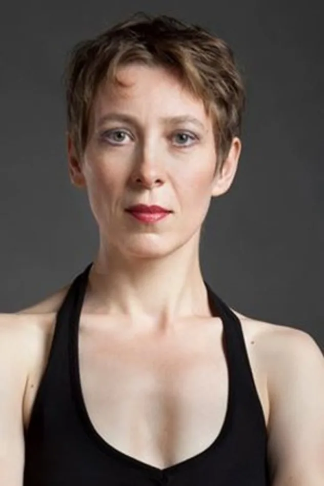 Cover image for Kiss Eszter