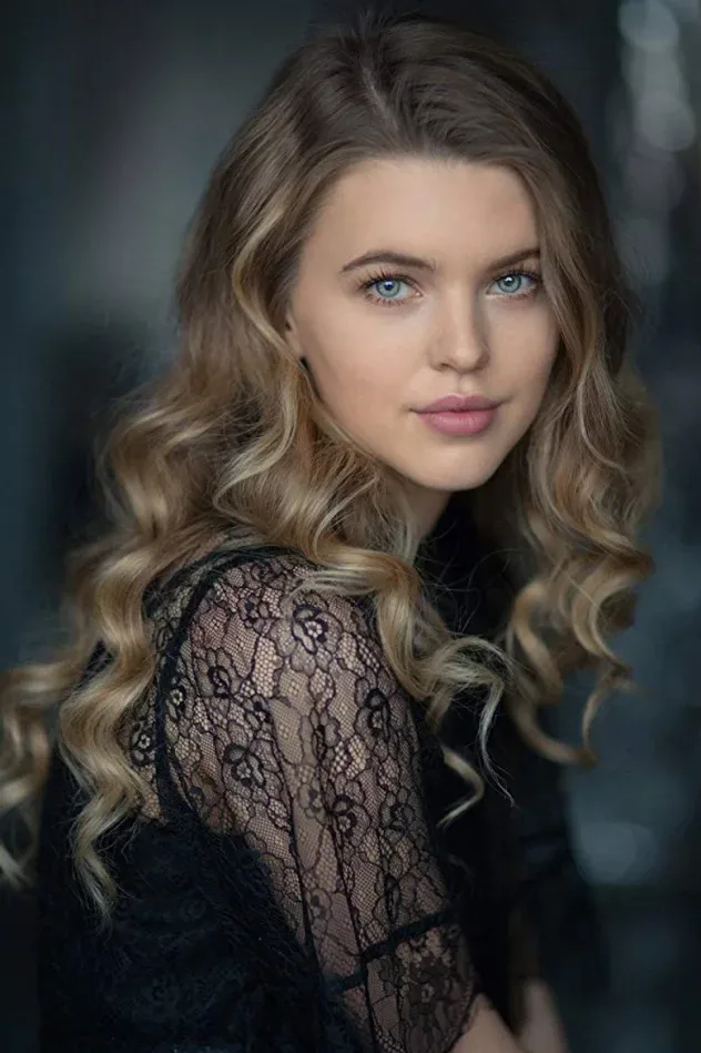 صورة الغلاف لـ Carla Woodcock