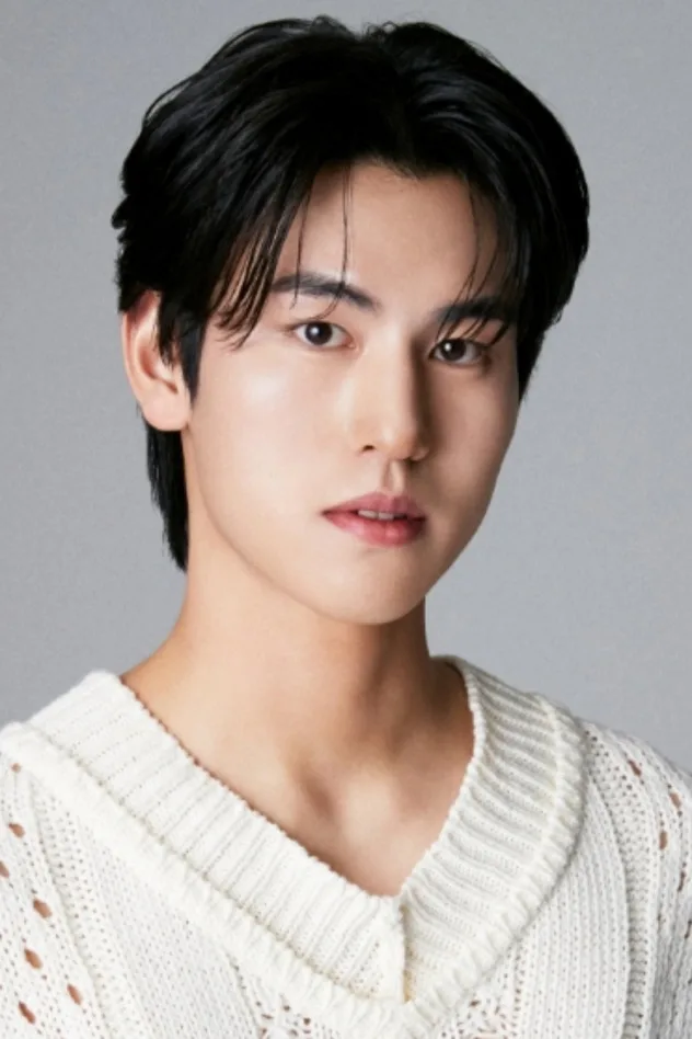 Cover image for Moon Kang Min