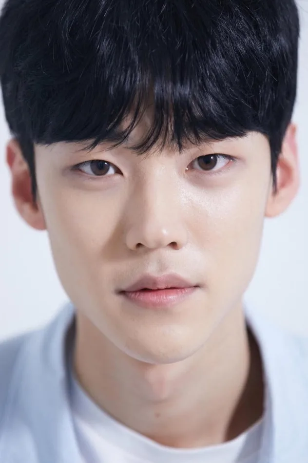 Park Hyun-jun için kapak görseli