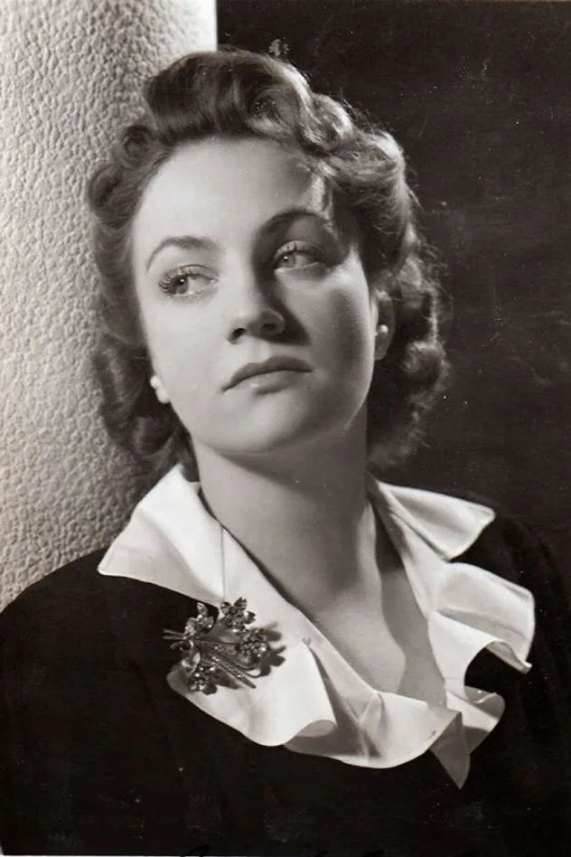 Cover image for Elma Bulla