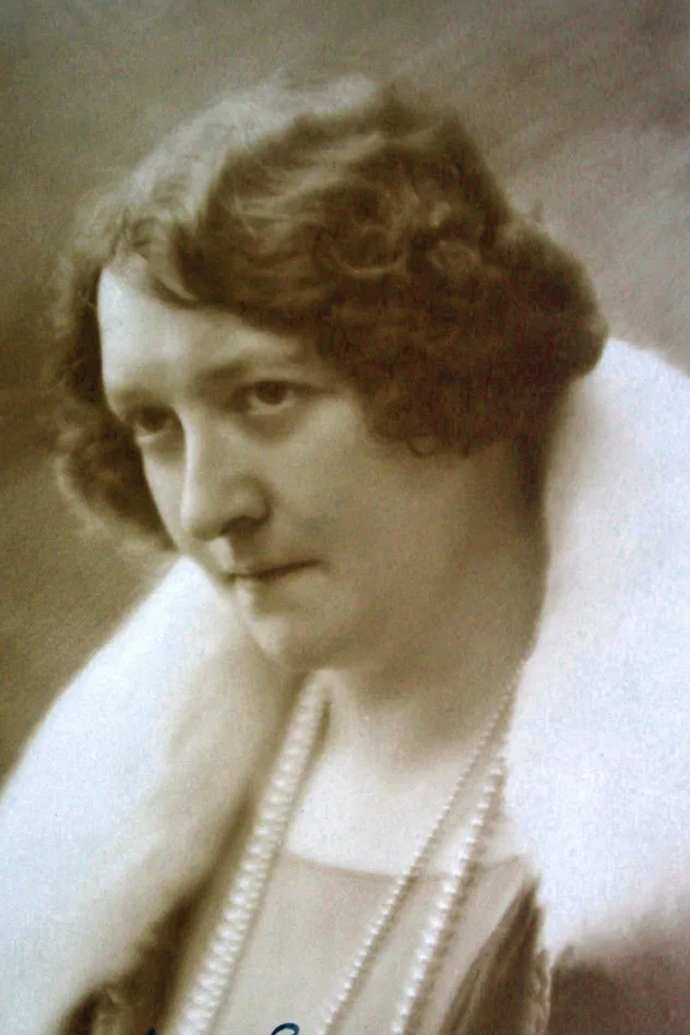 Berthe Dagmar için kapak görseli