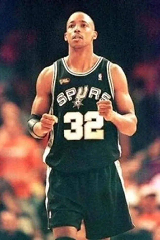 Sean Elliott için kapak görseli