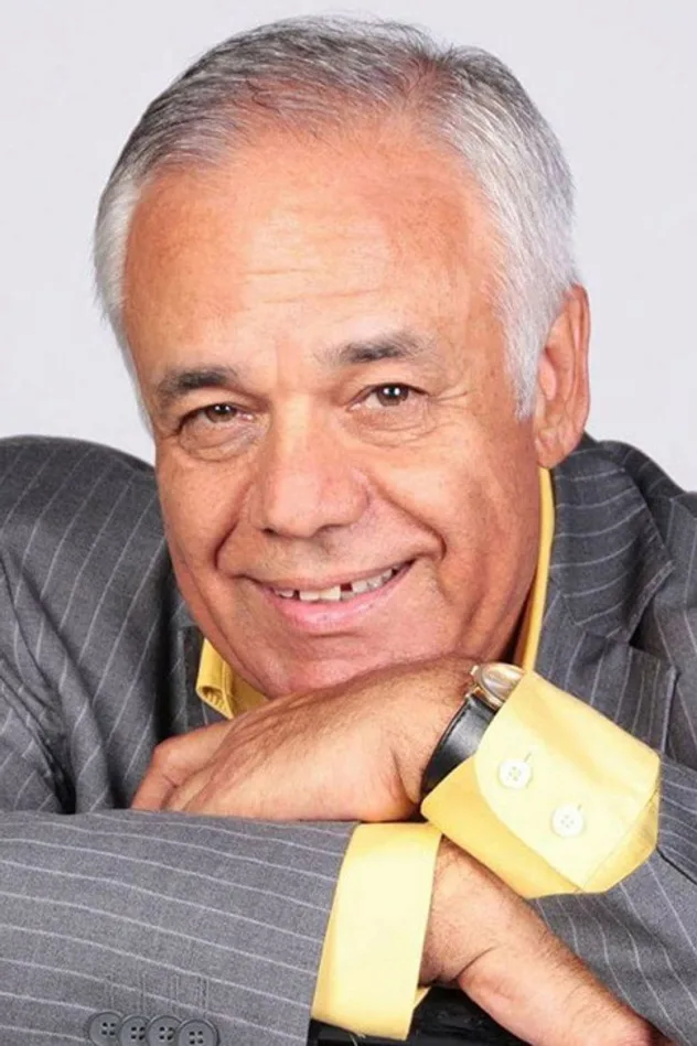 Dezső Straub için kapak görseli