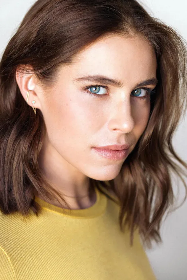 Imagen de portada para Alexandra Turshen