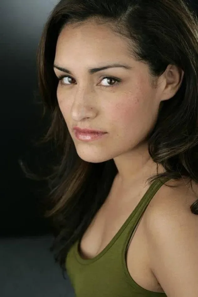 Imagen de portada para Nicole Shalhoub