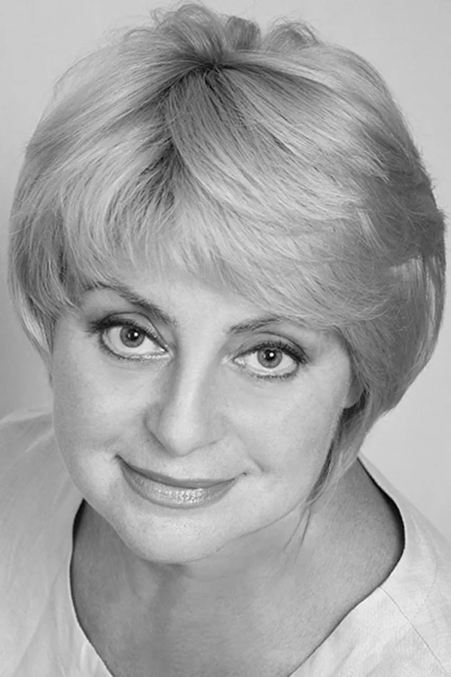 Nadiia Kondratovska için kapak görseli