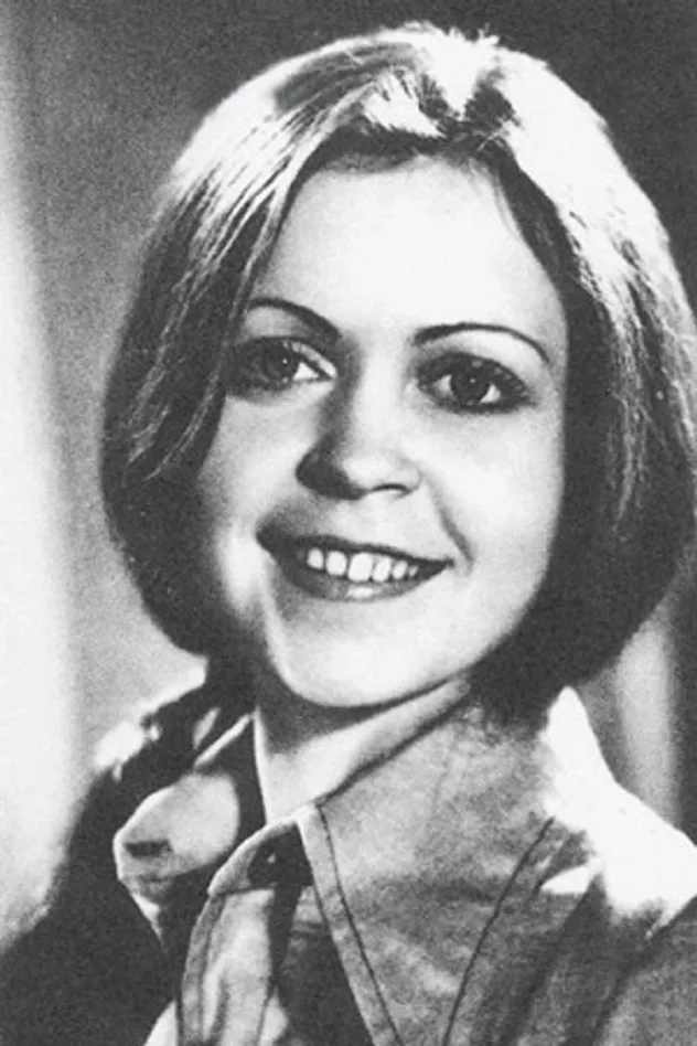 Nina Zotkina için kapak görseli