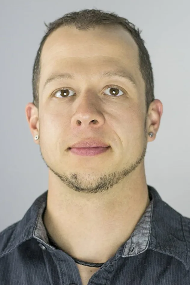 Imagen de portada para Corey Pascall