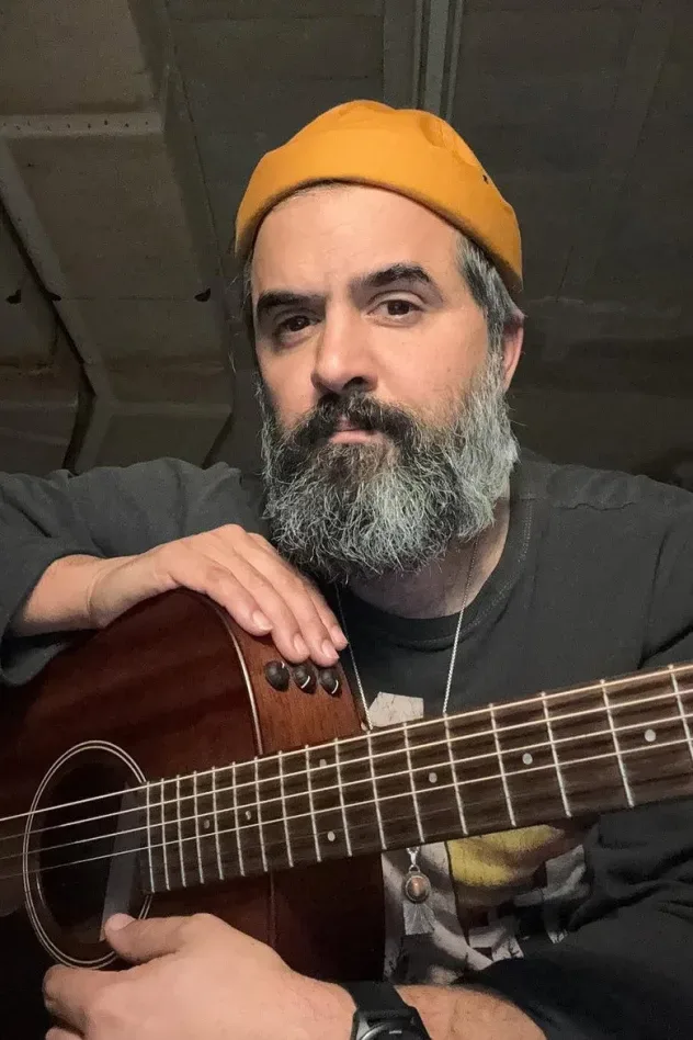 Обложка для Julián Saldarriaga