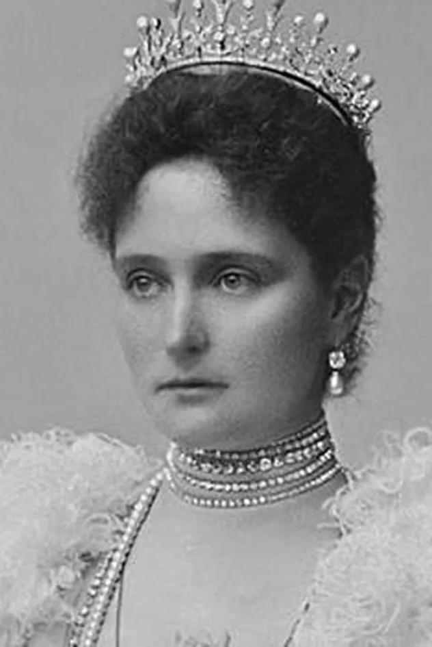 Обложка для Tsarina Alexandra