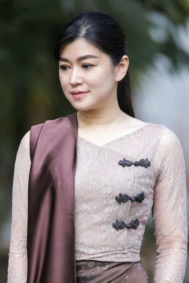 Imagen de portada para Eaindra Kyaw Zin