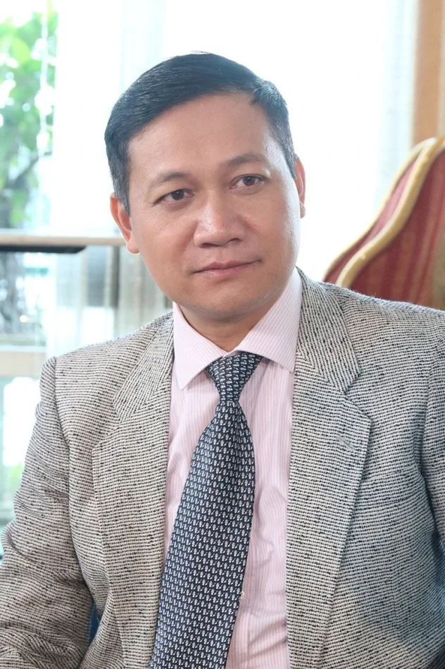 Hoàng Tùng için kapak görseli
