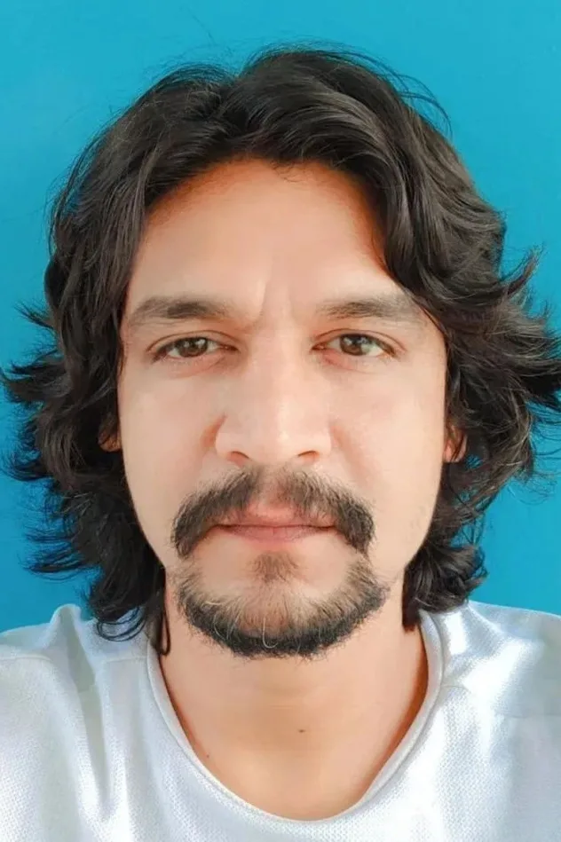 Обложка для Vyom Sharma