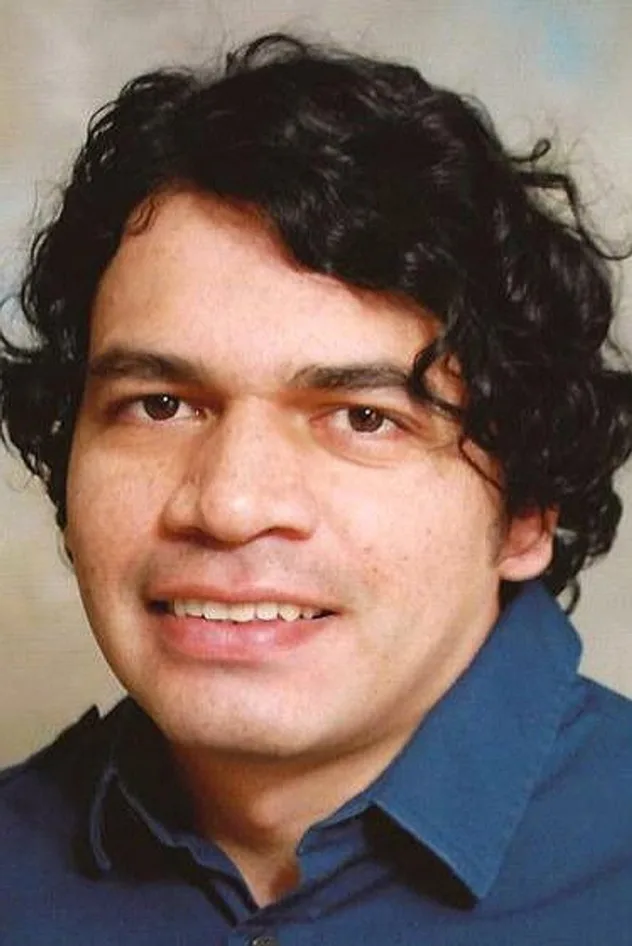 Ronald Cano için kapak görseli