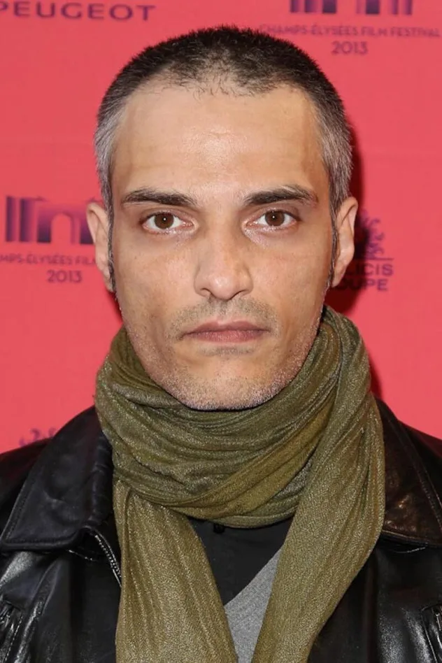 Vincent Martinez için kapak görseli