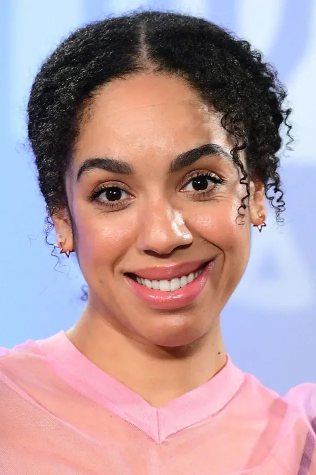 Обложка для Pearl Mackie