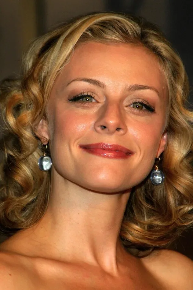 Cover image for Jessica Cauffiel