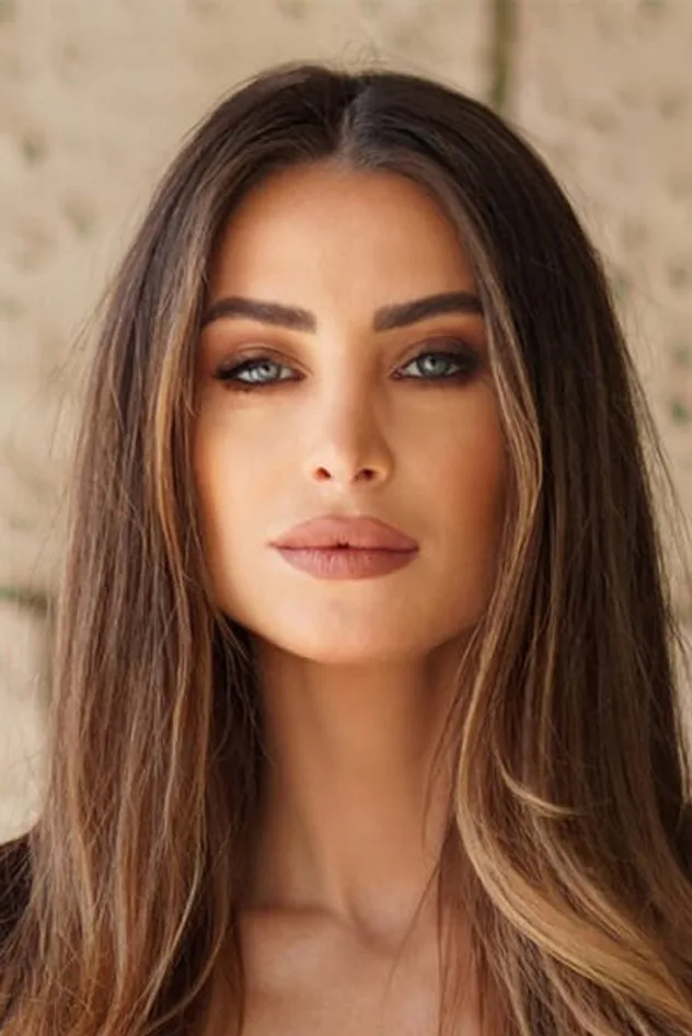 Cover image for Annabella Hilal