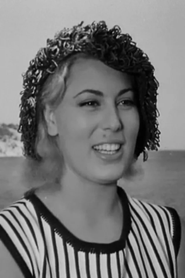 Imagen de portada para Hristina Apostolou
