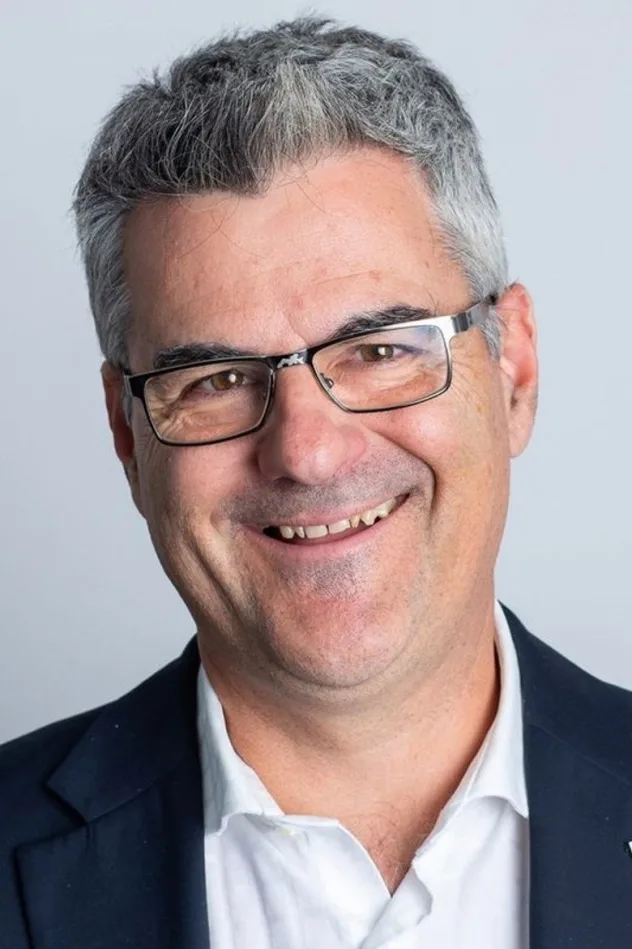 Éric Caire