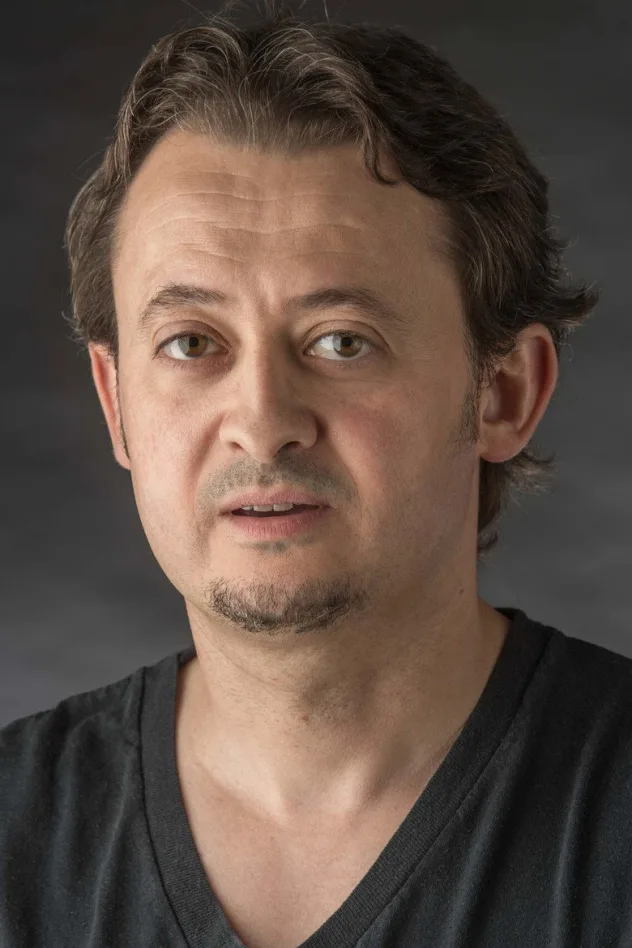 Tahar Hadadine için kapak görseli