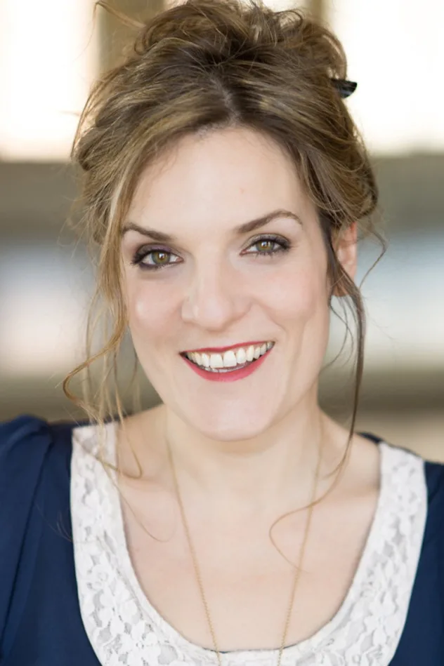 Annie Valin