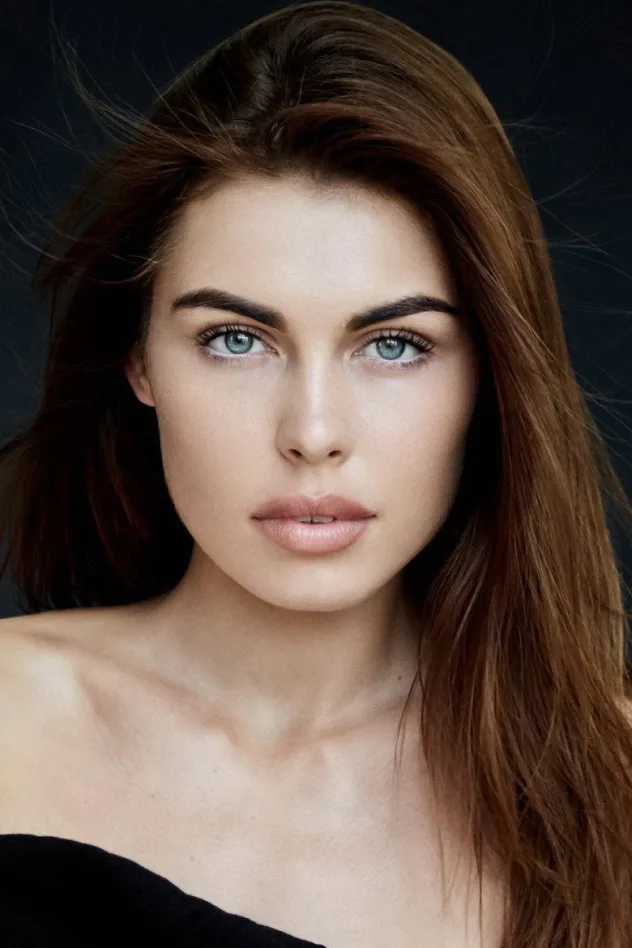 Alina Akbulatova