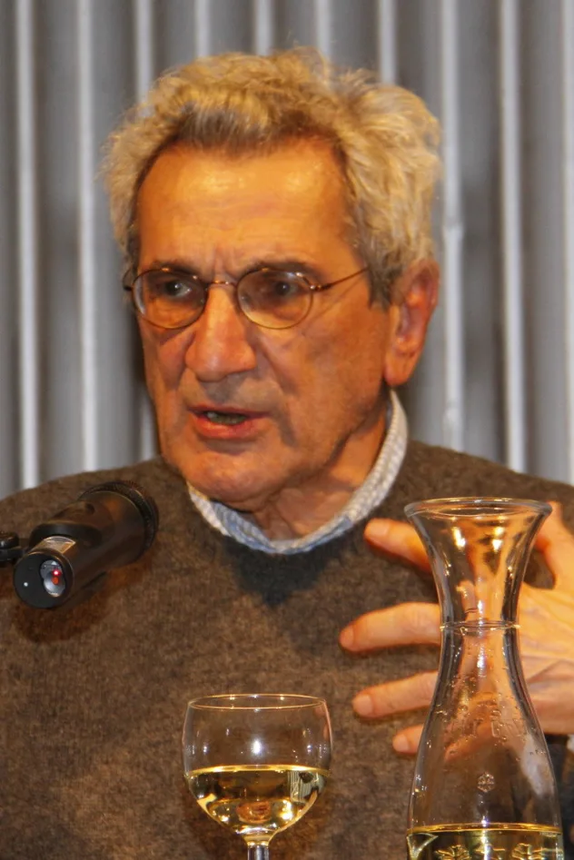 Toni Negri için kapak görseli