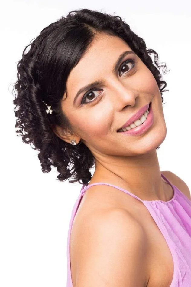 Anu Menon için kapak görseli